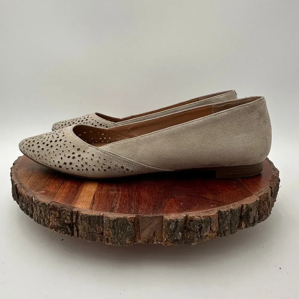 Vionic Carmela Ballet Flats Suede Pointed Toe Size 8 Tan EUC Preppy Quiet Luxury - Picture 2 of 10